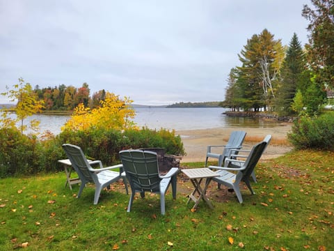 Le Héron - Waterfront Lake Nominingue