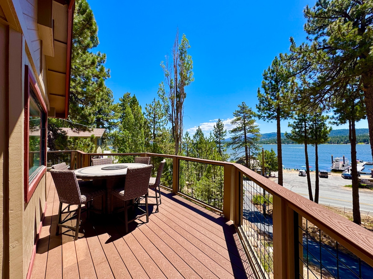 Spectacular lake view from the front deck looking east.