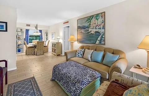 Marwood Naples Condo