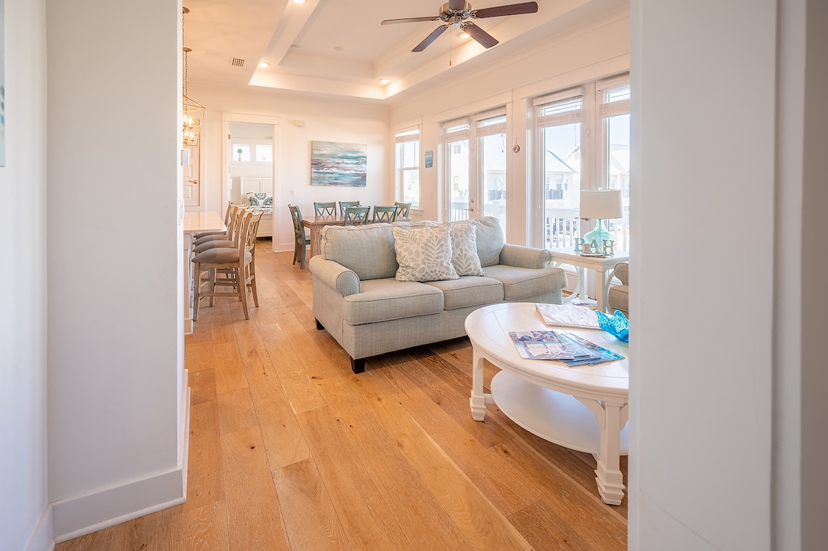 prominence-townhome-on-30a-wheated-pool-and-bikes!/