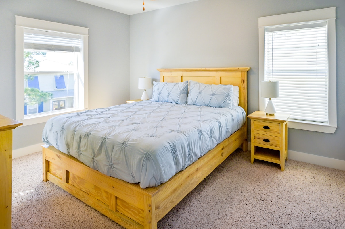 Upstairs 4th BR with custom made solid wood night stands, chest, and king bed with comfortable foam mattress.