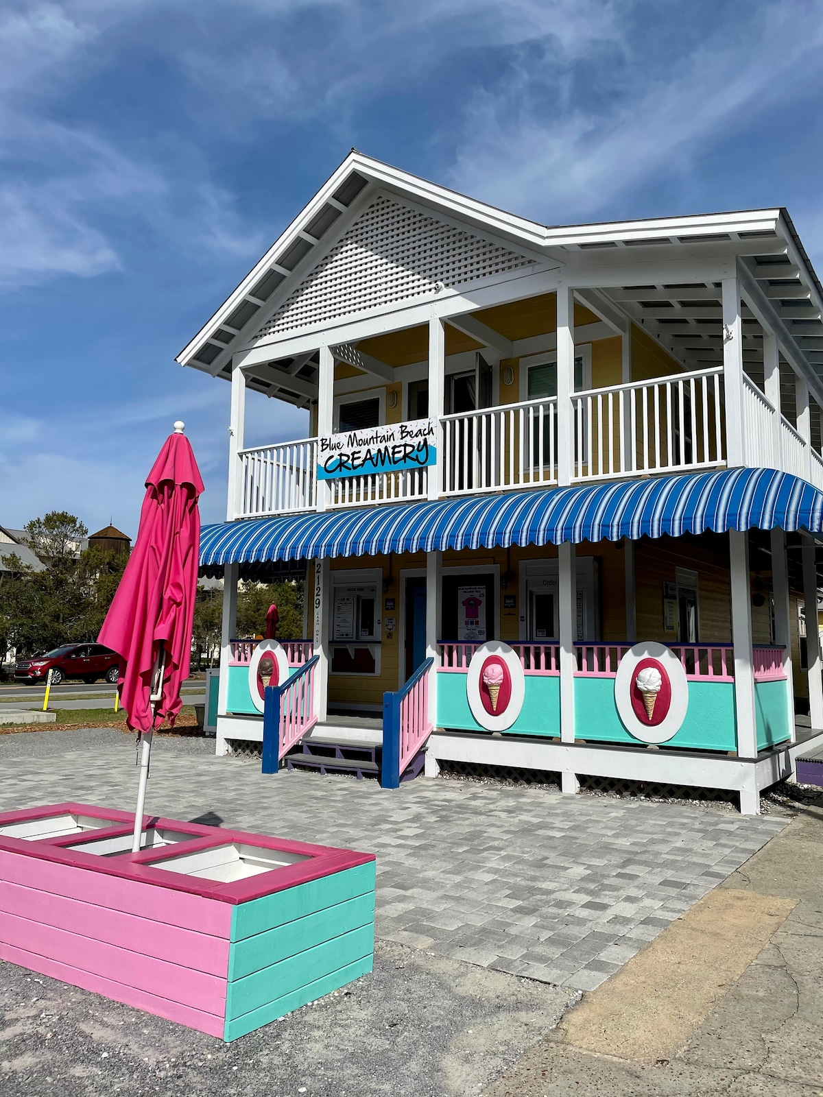 Enjoy homemade ice cream at the famous BMB Creamery that is very close to beach access (0.5 miles south of house)