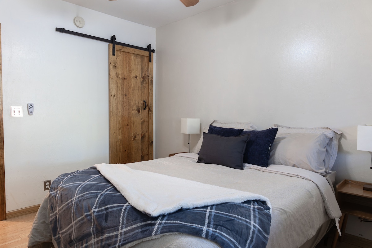 Pine Creek Cottage image 18