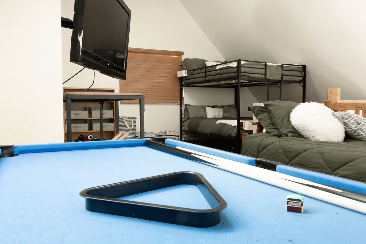 Pine Creek Cottage image 36