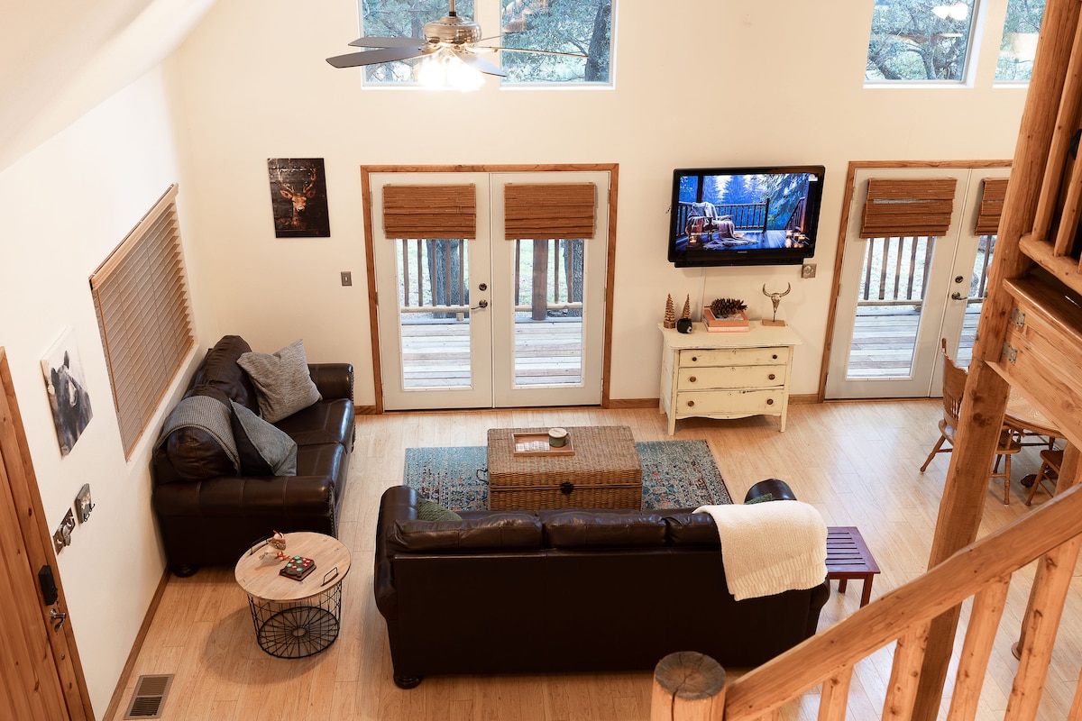 Pine Creek Cottage image 28