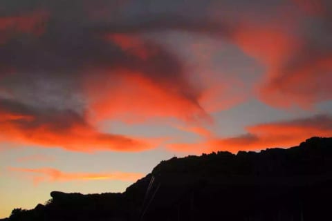 Beautiful sunsets overwhelming the sky.