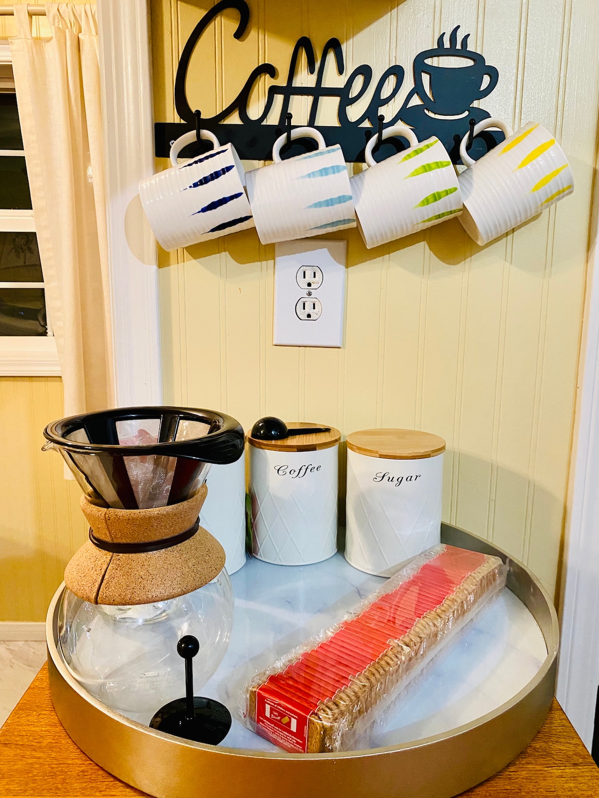 charming-cabin-retreat-or-pets-+-pines-+-lake/