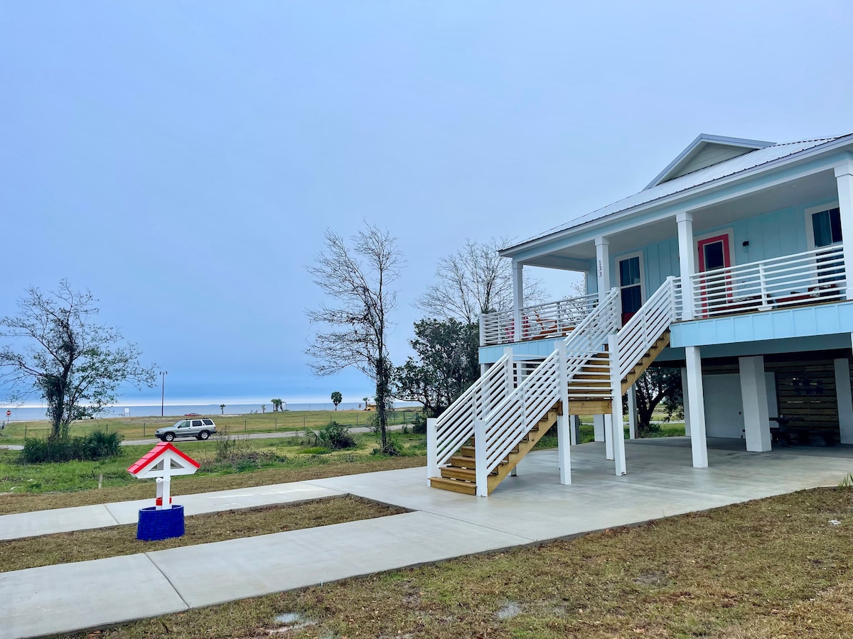 Amazing Views Beach Home, 4Bed/3Baths image 1