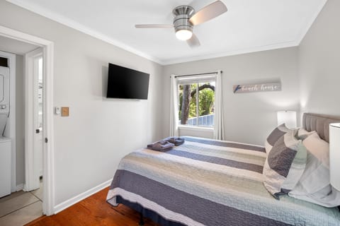 Smart TV for your private viewing