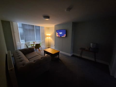Alice house image 5
