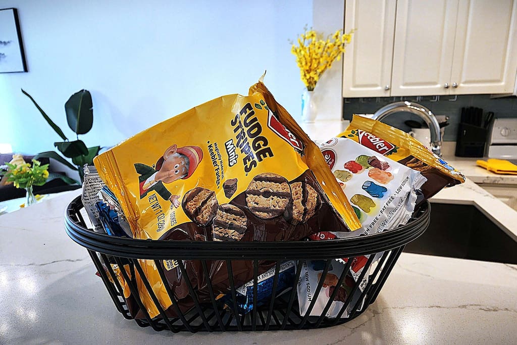 Enjoy a welcome snack