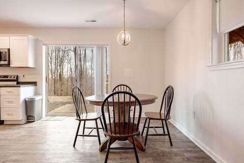 The Baldwin Flat - furnished for long-term stays