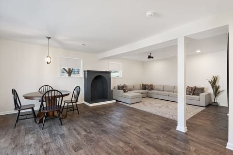The Baldwin Flat - furnished for long-term stays
