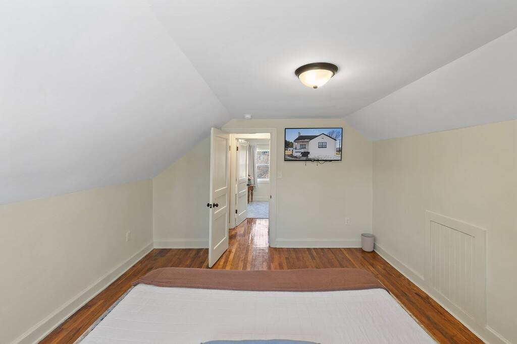 King Bed with smart TV