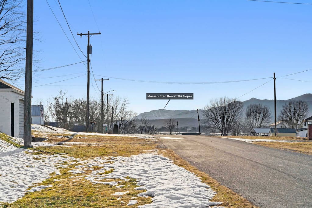 b-and-w-cottage-4-bedrooms-in-town/