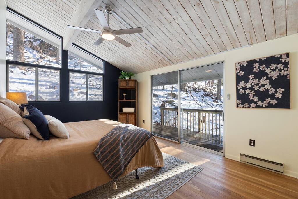 charming-cabin-nestled-in-nature/