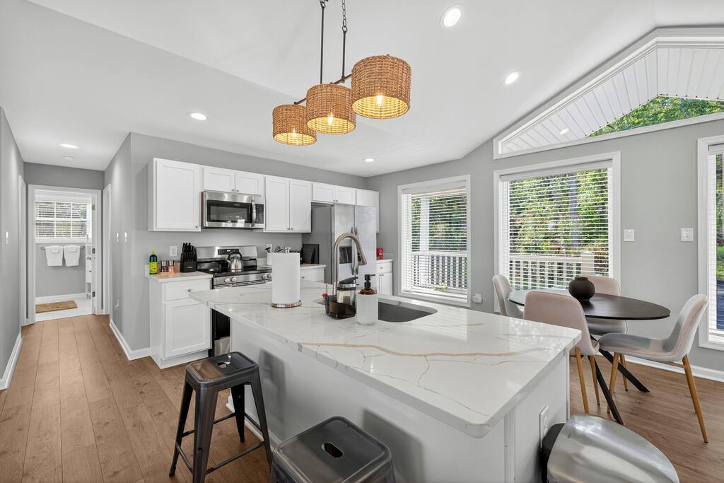 the-apple-mountain-house/