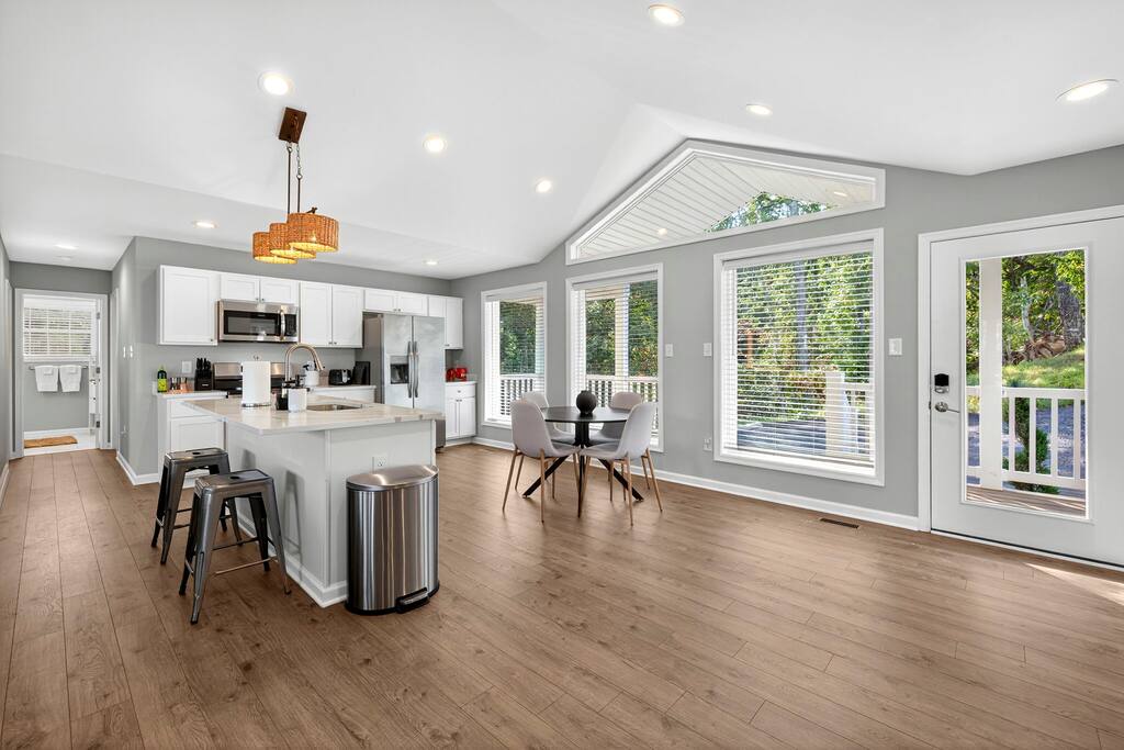 the-apple-mountain-house/