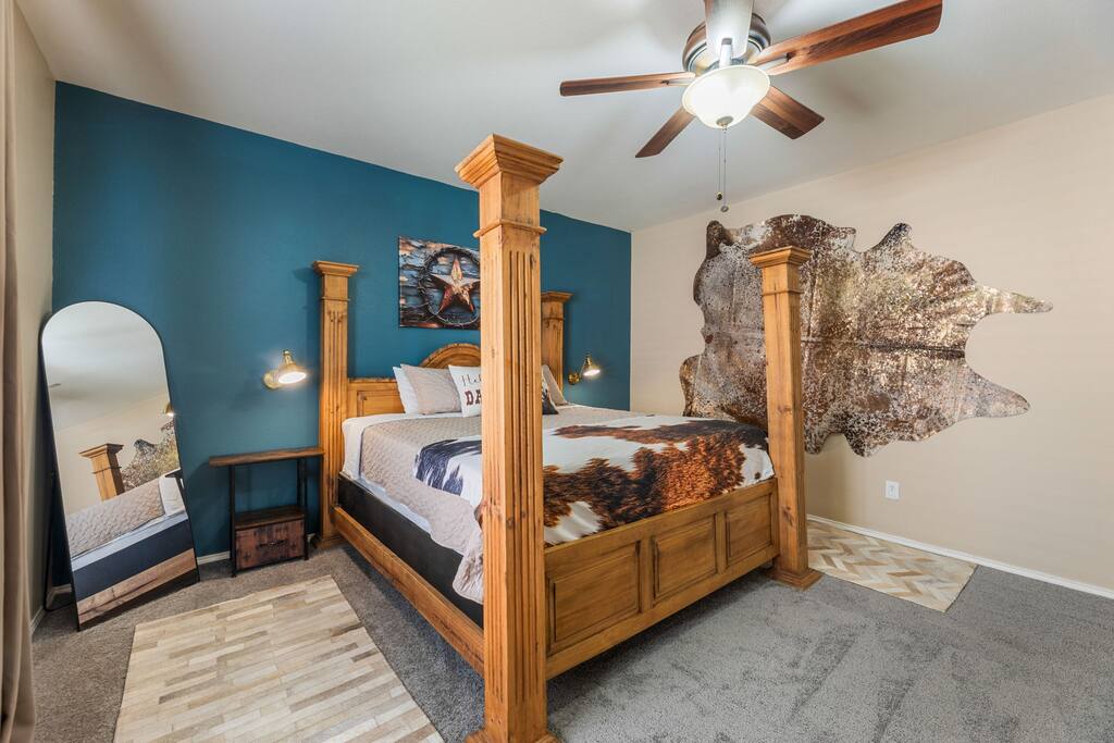 King Bed Master Suite