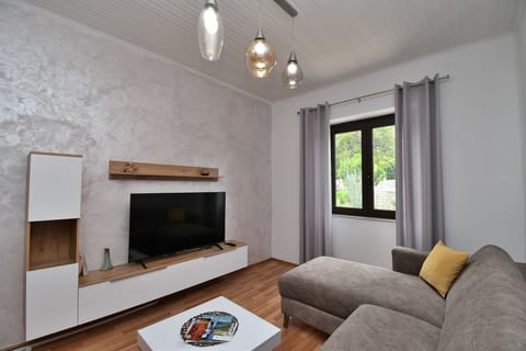 Apartment Martelina - Unit 377895-13