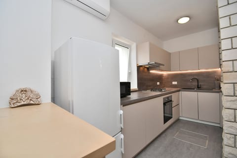 Apartment Martelina - Unit 377895-13