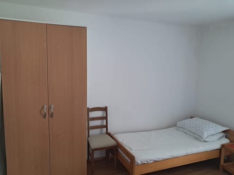 Apartment Family Ribicic - Unit 377882-13