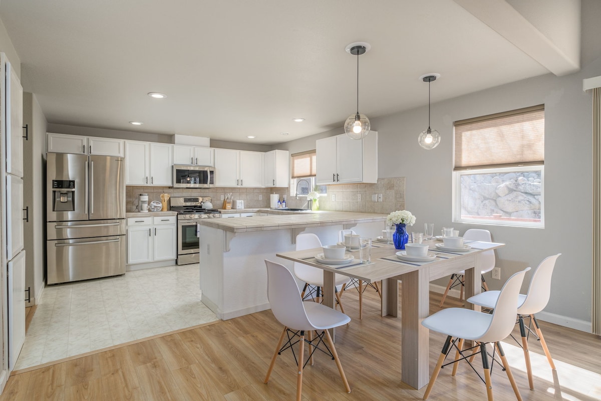 designer-home-conveniently-located-in-reno/