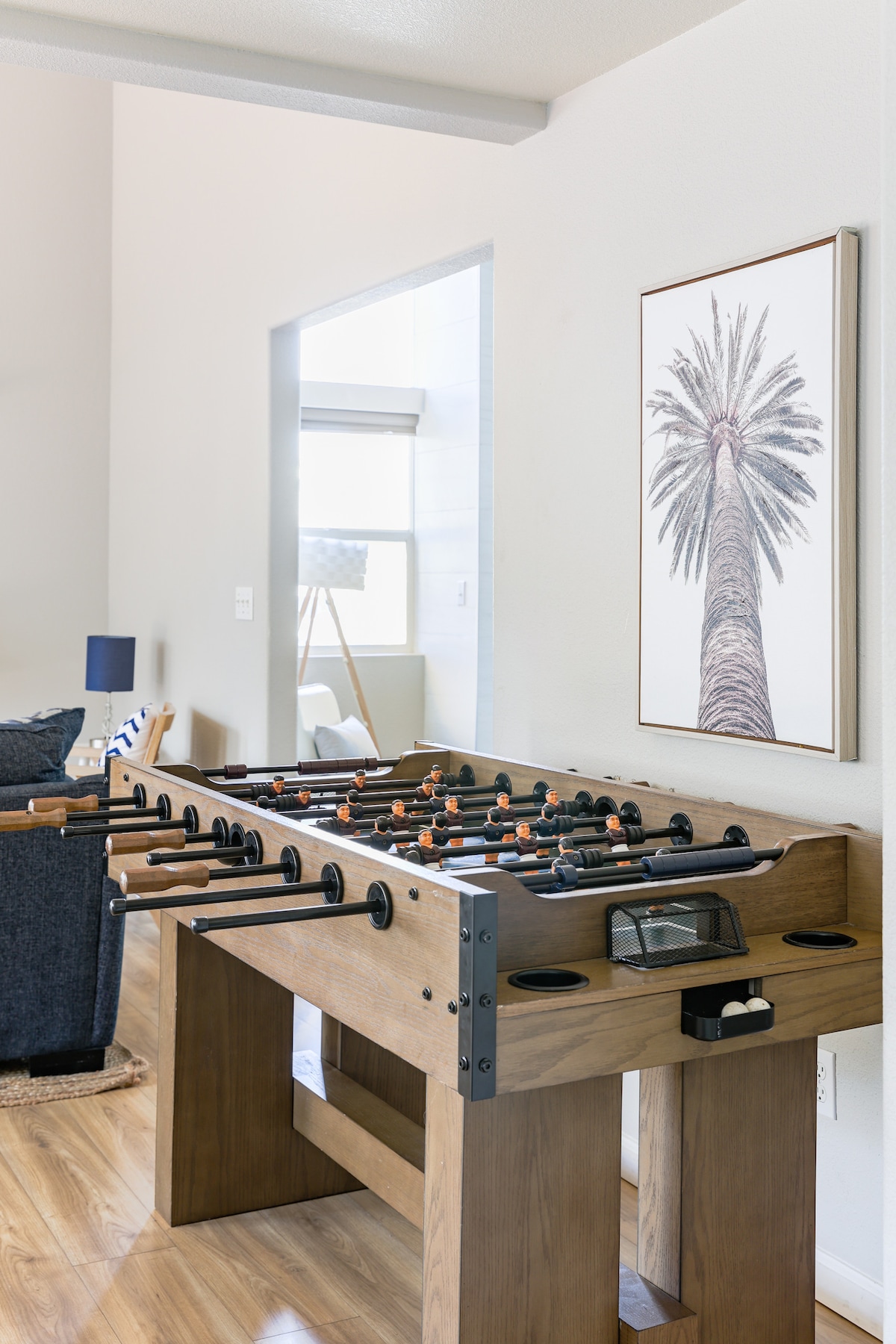 designer-home-conveniently-located-in-reno/