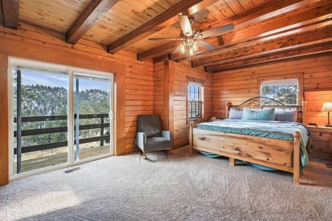 30 Acre Retreat Cabin+5BD+W/D+ Sleeps 16 - Holiday Home