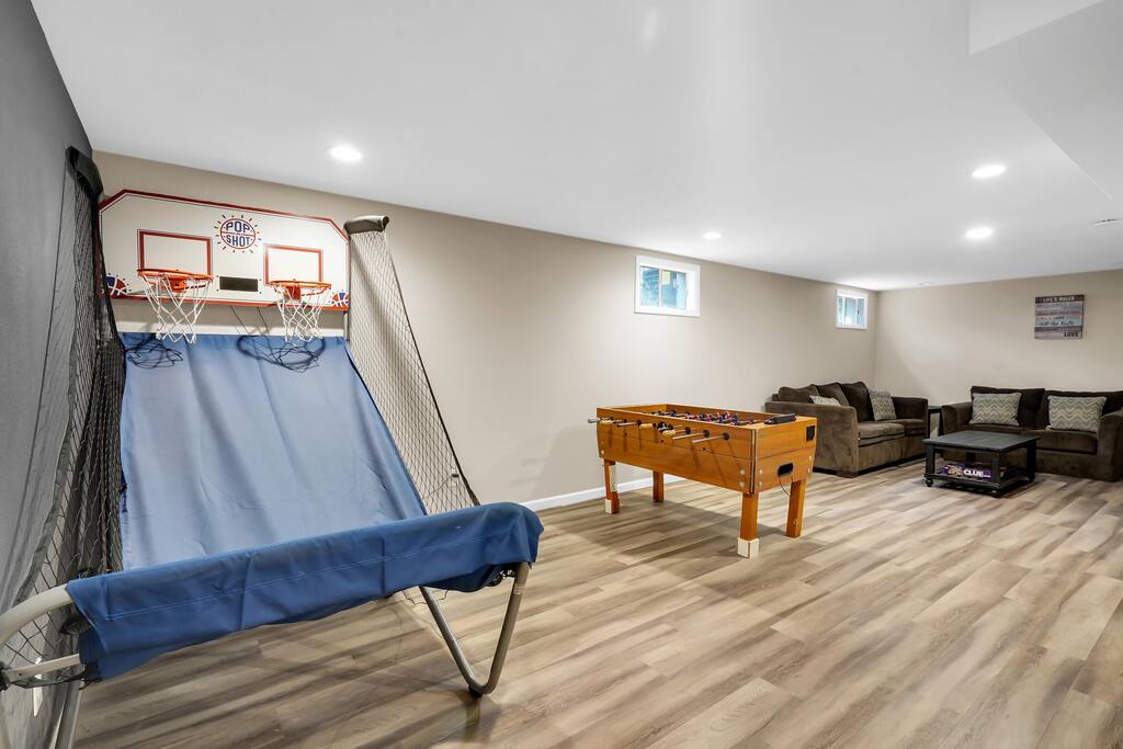 huge-arvada-retreat!-quiet-area-holiday-home/