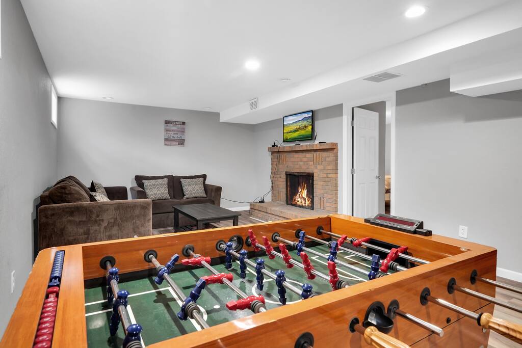 huge-arvada-retreat!-quiet-area-holiday-home/