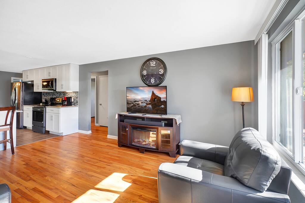 cozy-3br-near-dt-denver-+-wd+porch+free-parking/