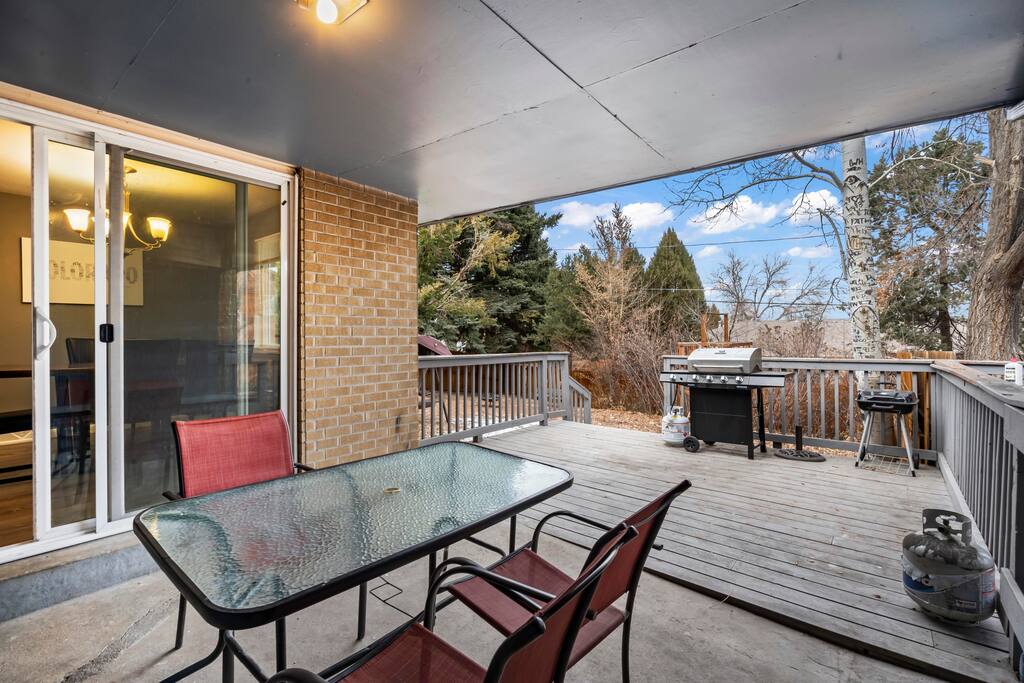 central-huge-duplex-sleeps-16/