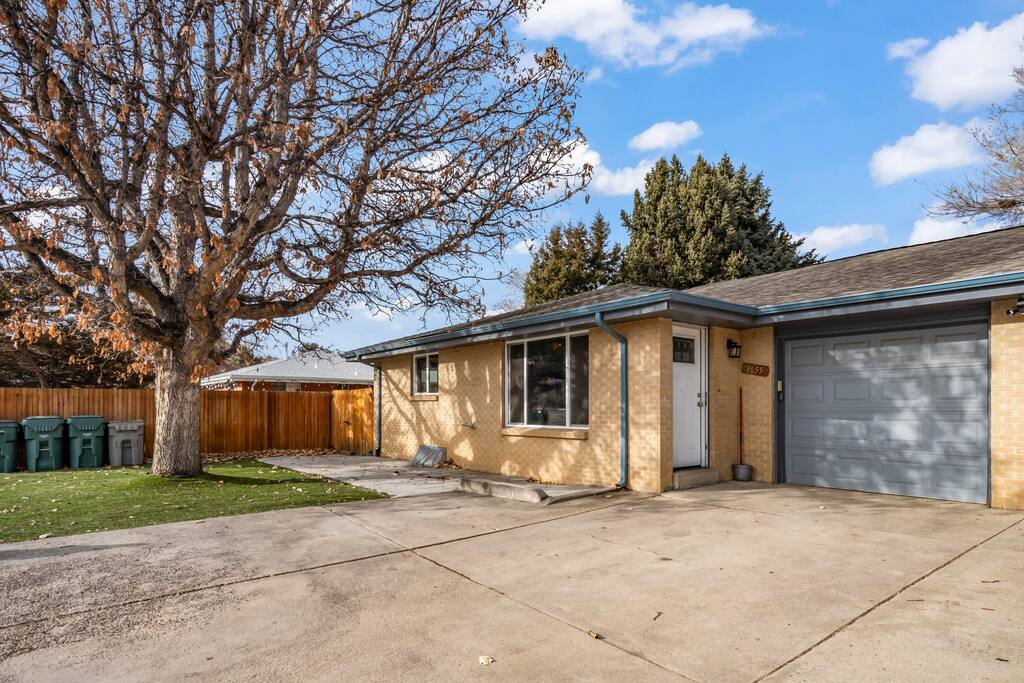 central-huge-duplex-sleeps-16/