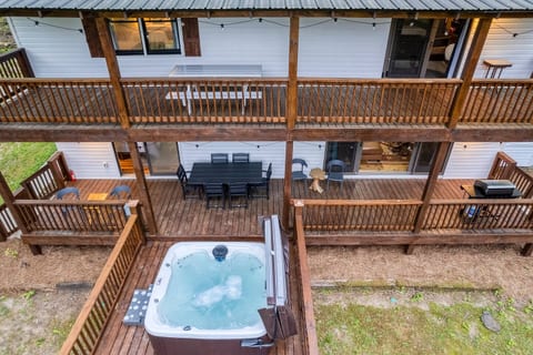 Blue Ridge Chalet | Hot Tub, Game Room & Views