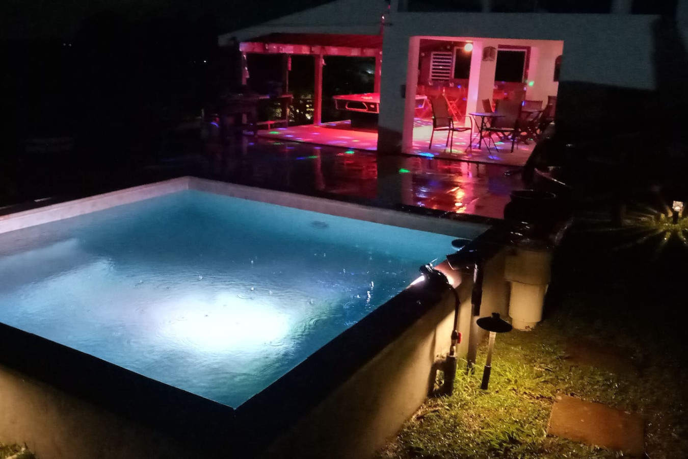 Night View Plunge Pool