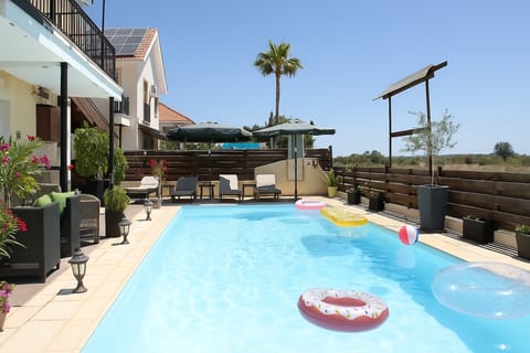 Modern room Sea View in villa with private pool
