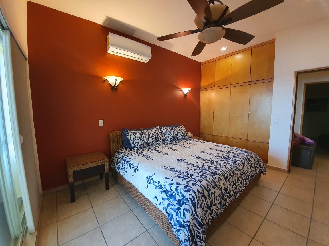 top-floor-condo-on-the-beach!-a201/