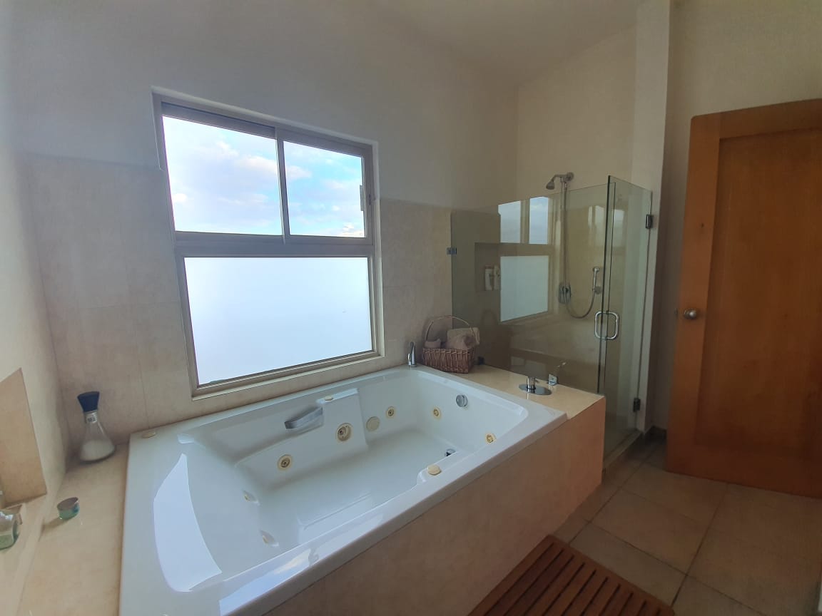 top-floor-condo-on-the-beach!-a201/