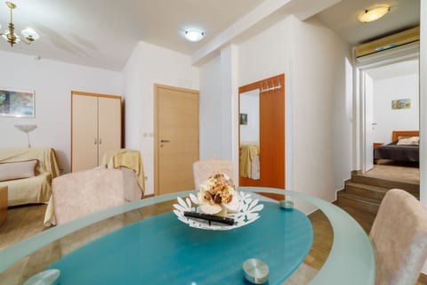 Apartments Sanja - Unit 375969-13