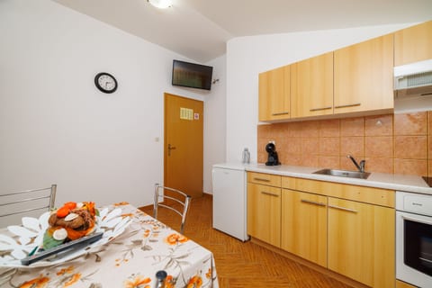 Apartments Sanja - Unit 377905-13