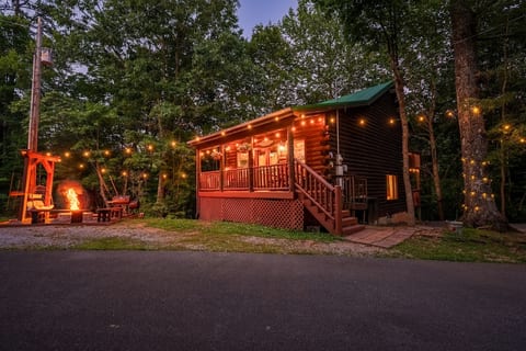 Moonlight in the Boondocks - Gatlinburg, TN