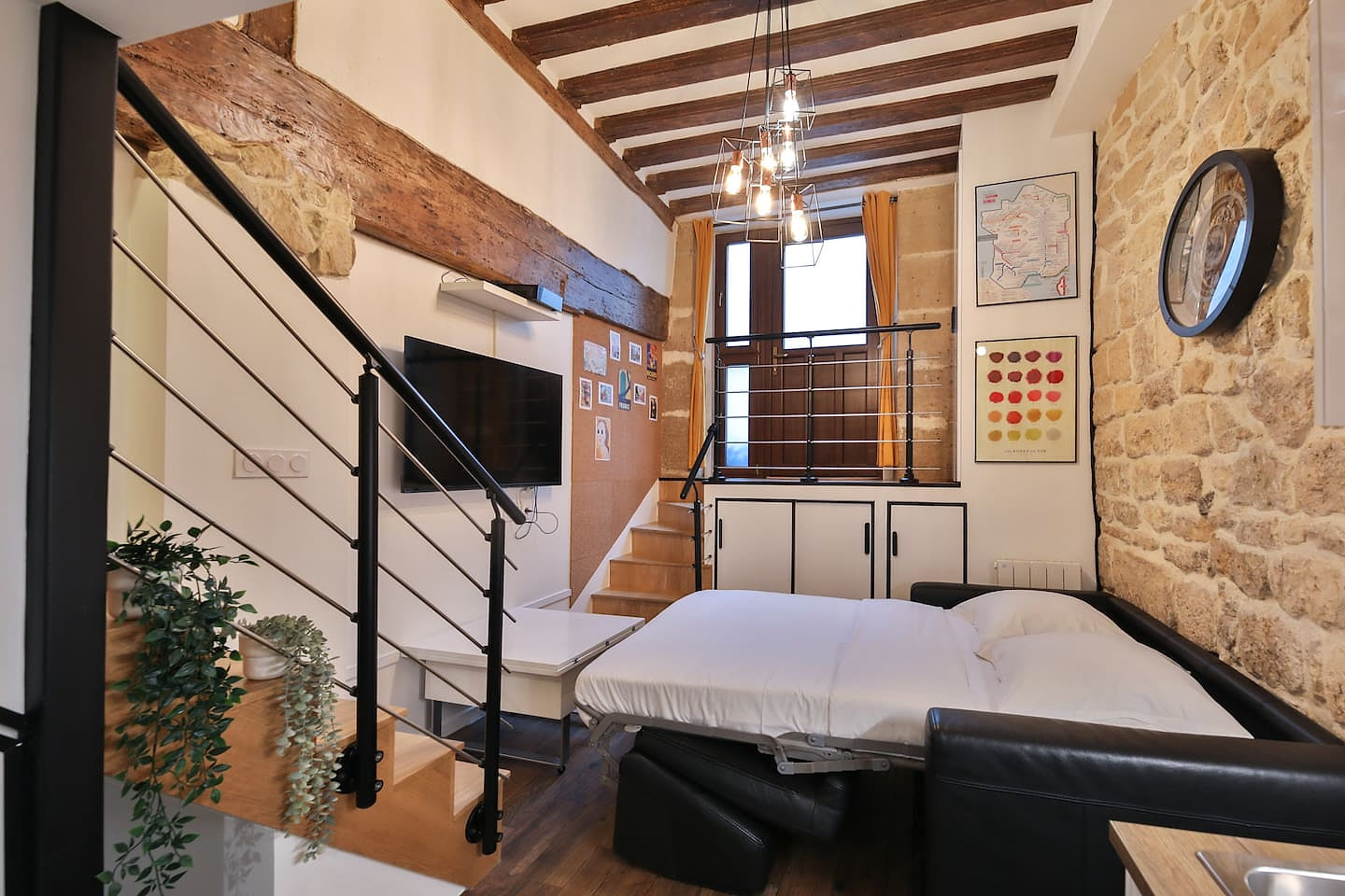 Chloé - Modern Loft Sorbonne Notre-Dame Historic