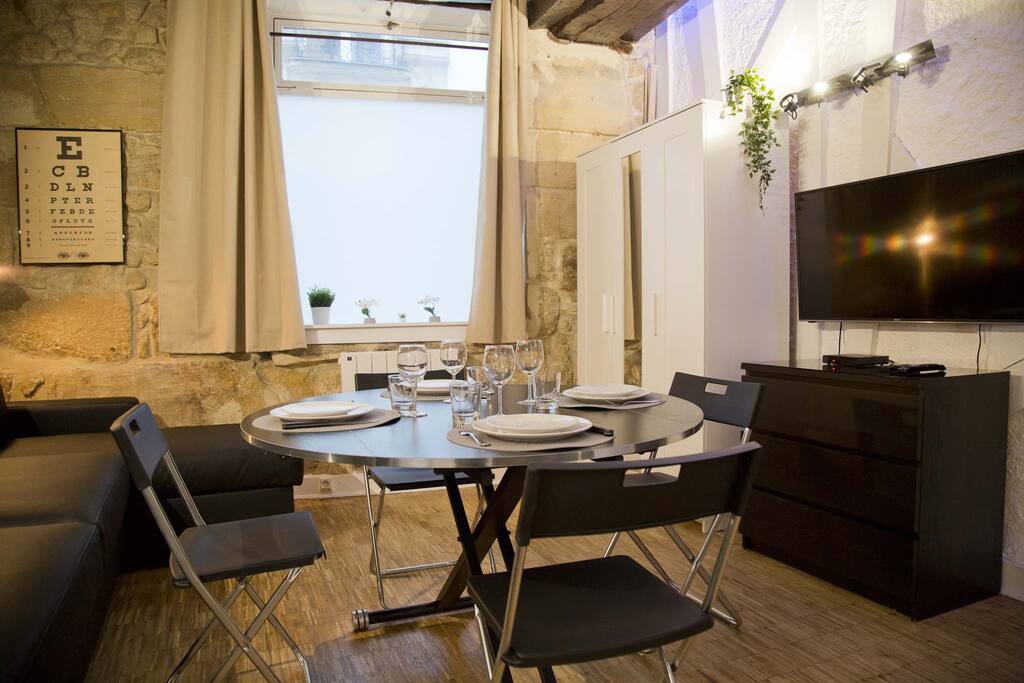 Valentine - Authentic Design Large Studio Notre-Dame Seine Walk