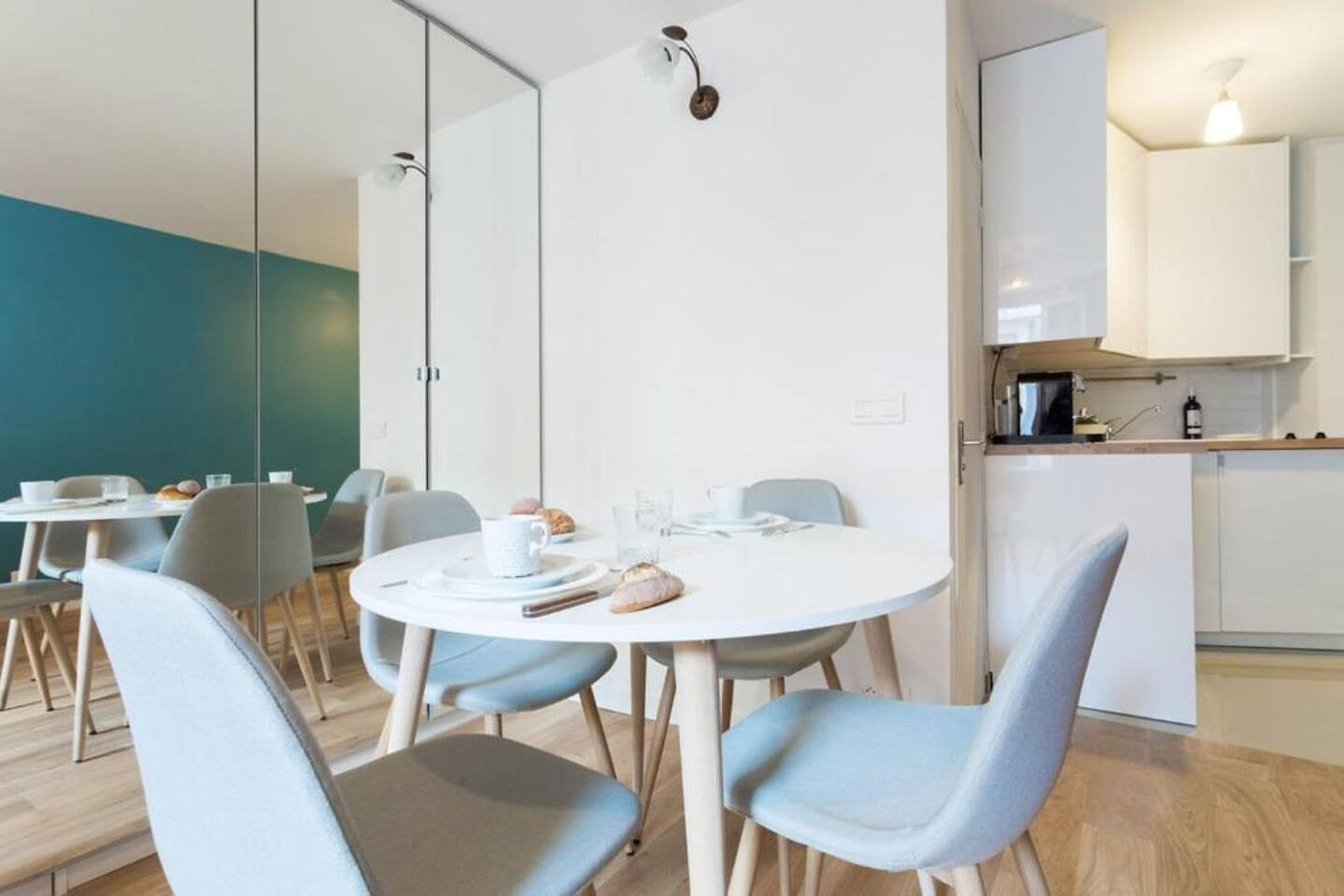 Charming studio Canal St Martin/Gare de l'Est