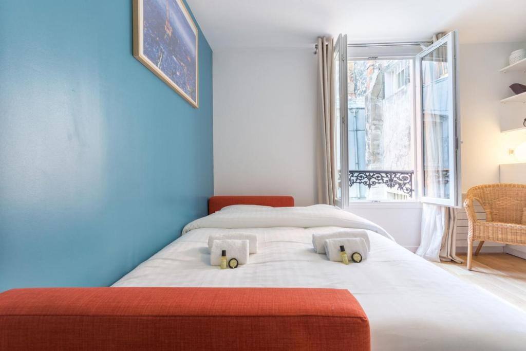 Charming studio Canal St Martin/Gare de l'Est