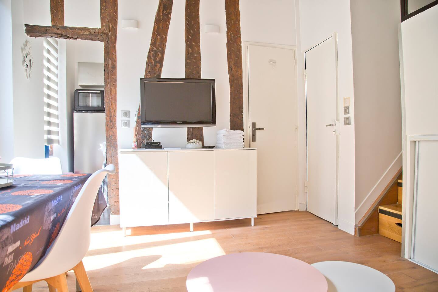 Charming apartment Rue des Rosiers