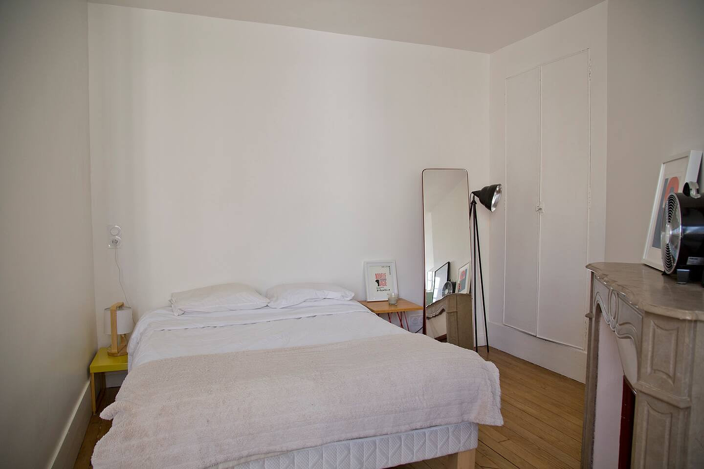 Authentic apt in the Marais