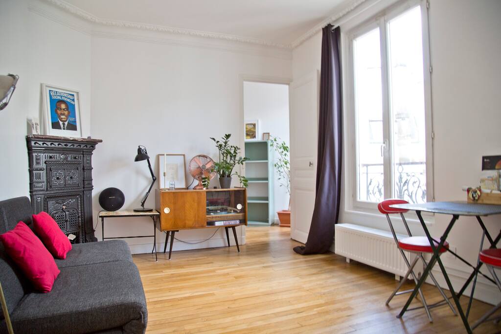 Authentic apt in the Marais