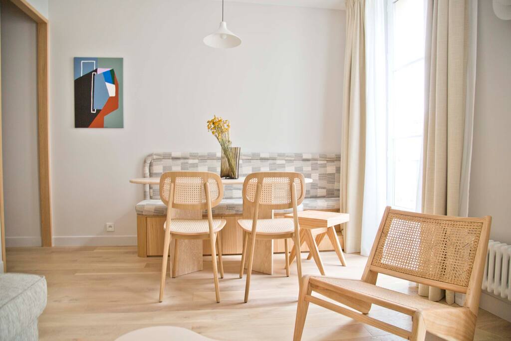 Margot - Luxury 2BR Mouffetard Historic Heights